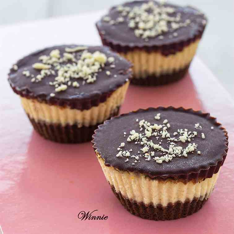 Peanut-Butter mini Cheesecakes