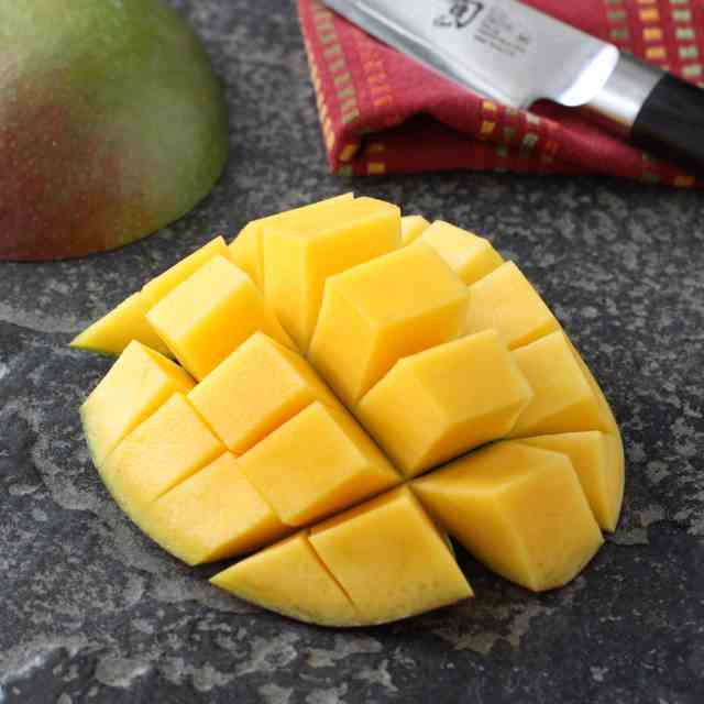How to: Cut a Mango