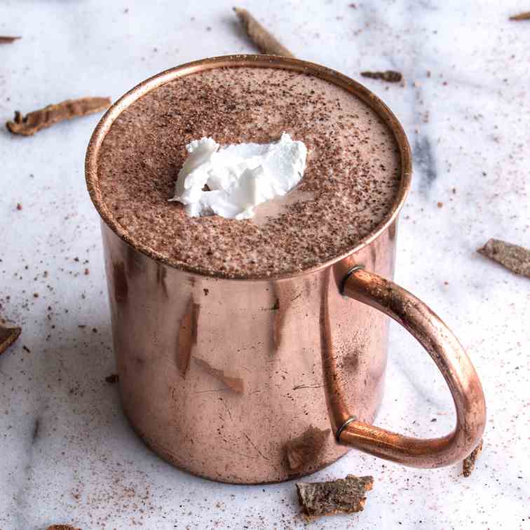 DIY Vegan Hot Chocolate (sugar-free)
