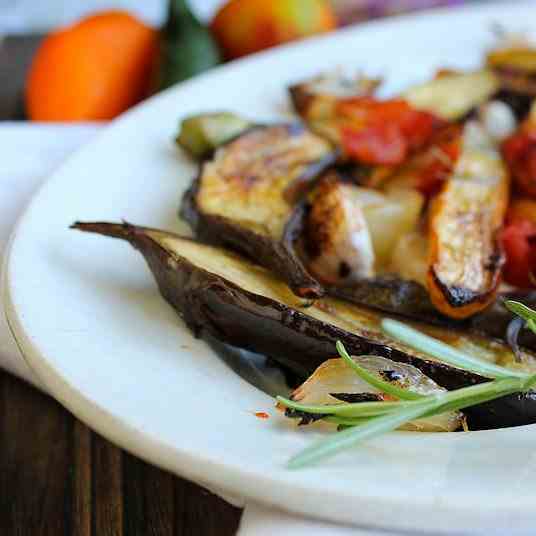 Grilled vegetables with rosemary
