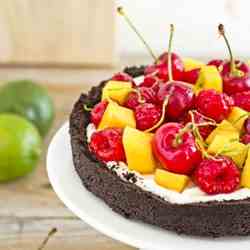 No bake fruit and cocoa cheesecake