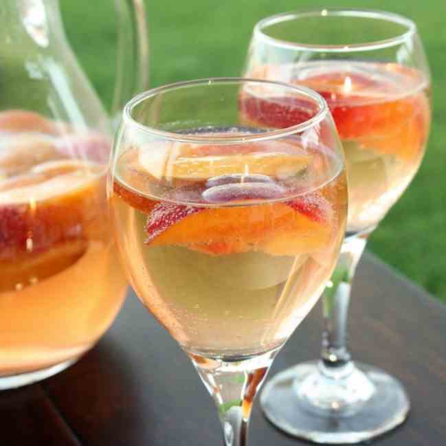 Sparkling White Peach Sangria