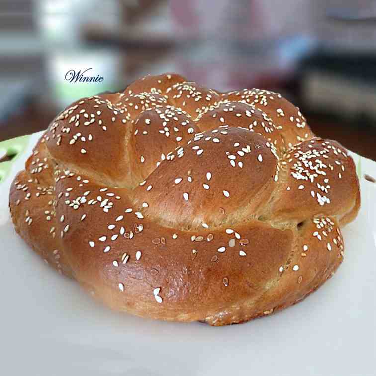No-egg Challah (Jewish bread)