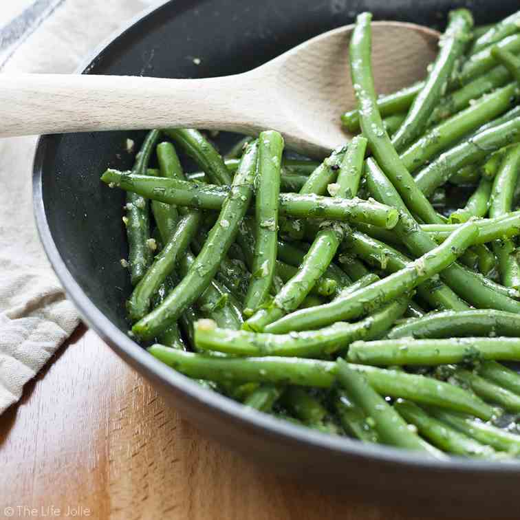 Garlic Green Beans