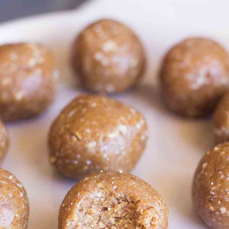 Peanut Butter Oatmeal Cookie Bliss Bites 