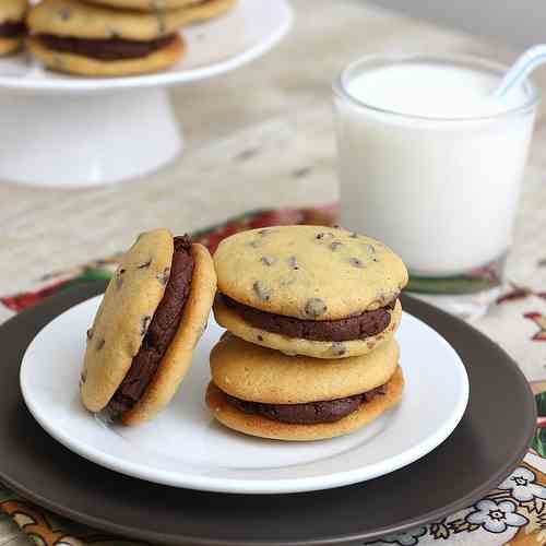 Chocolate Chip Whoopie Pies