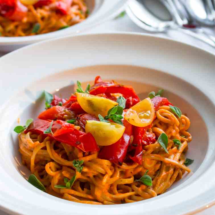 Roasted Red Bell Pepper Pasta