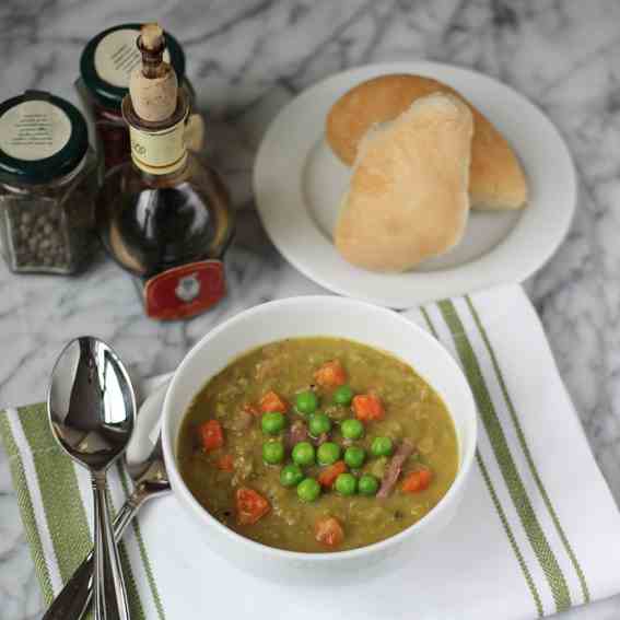 Split Pea Soup with Ham