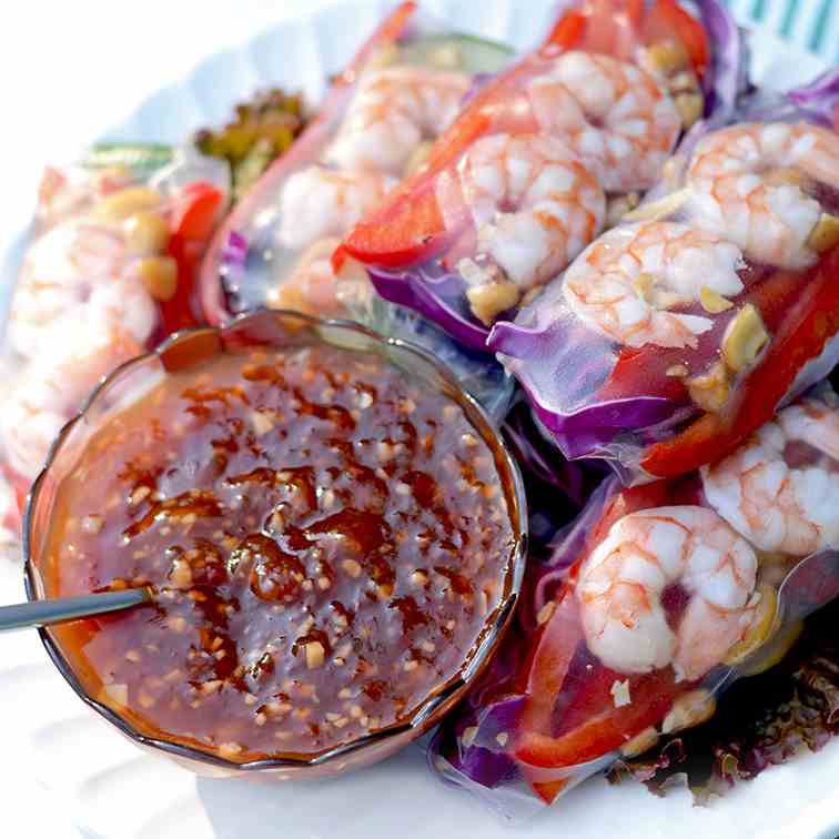 Summer Rolls with Tropical Chili Sauce
