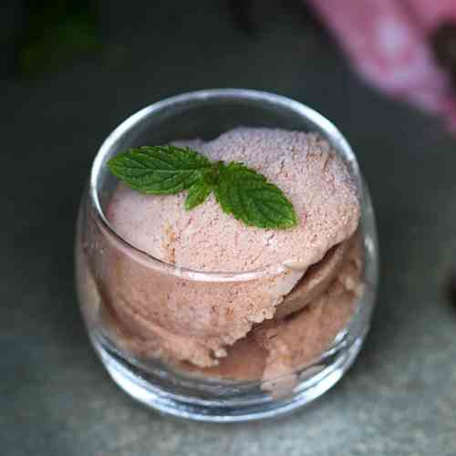 Roasted Peach & Plum Ice Cream