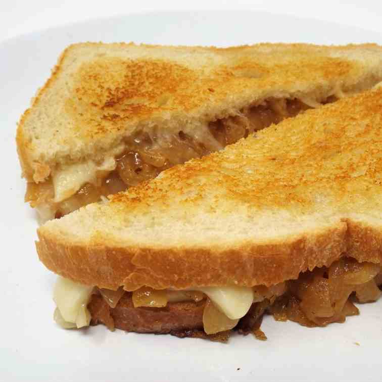 French Onion Grilled Cheese