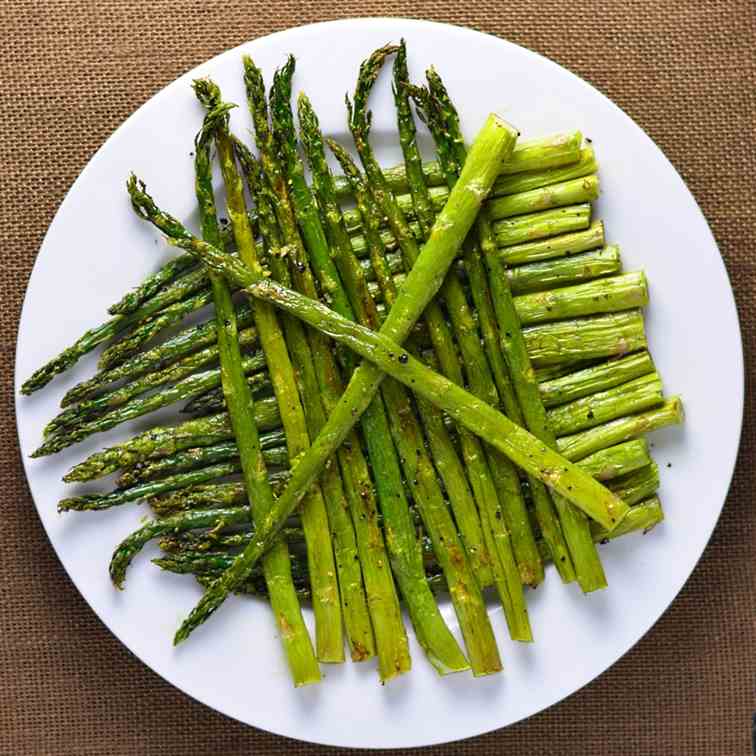 How to Roast Asparagus in the Oven