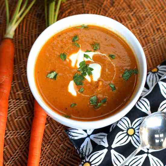 Roasted carrot & coconut milk soup