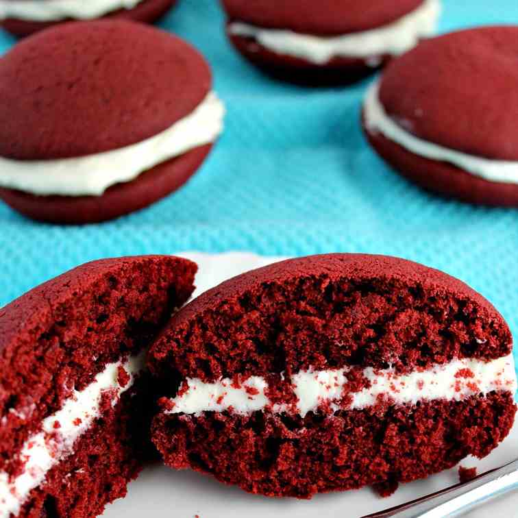 Red Velvet Whoopie Pies