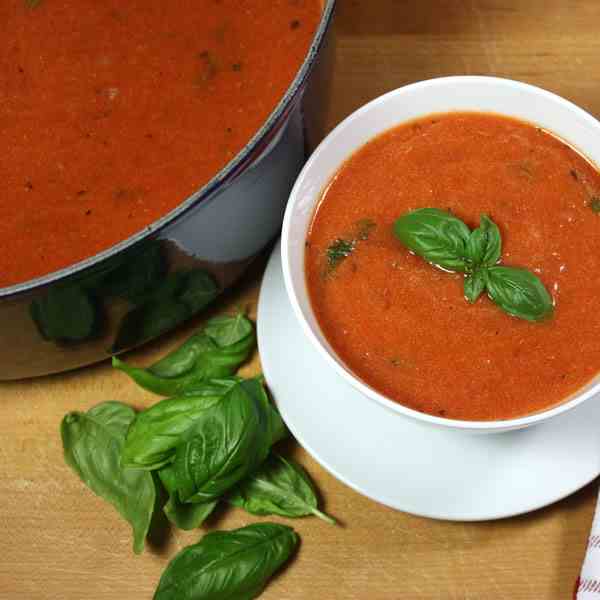 Creamy Tomato Basil Soup