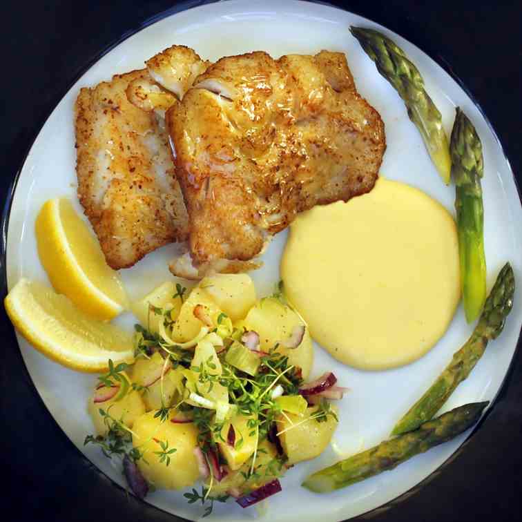 Pan Fried Haddock Hollandaise