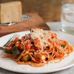 Tomato Sauce with Zucchini