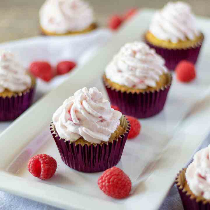 Paleo Almond Flour Cupcakes