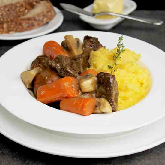 lamb stew with garlic polenta