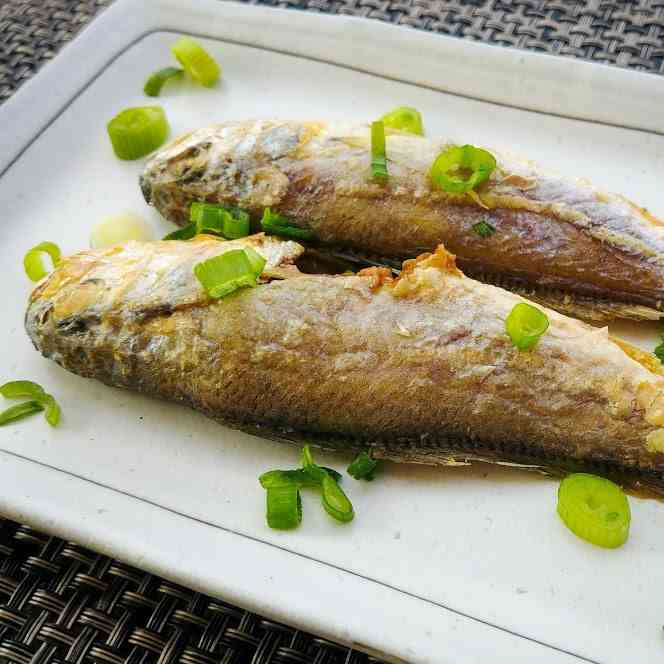 Air Fried Yellow Croaker Fish