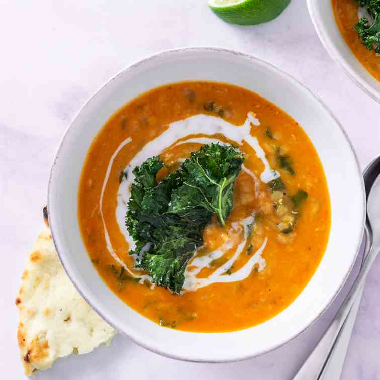 Thai Red Curry Lentil Soup