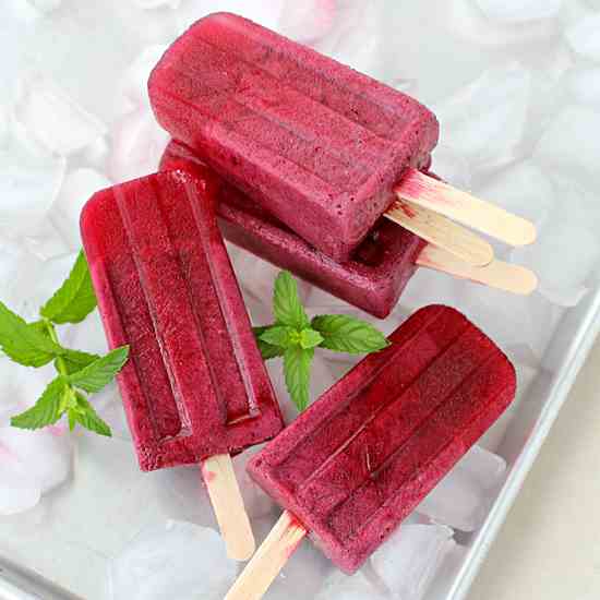 Very Berry Popsicles 