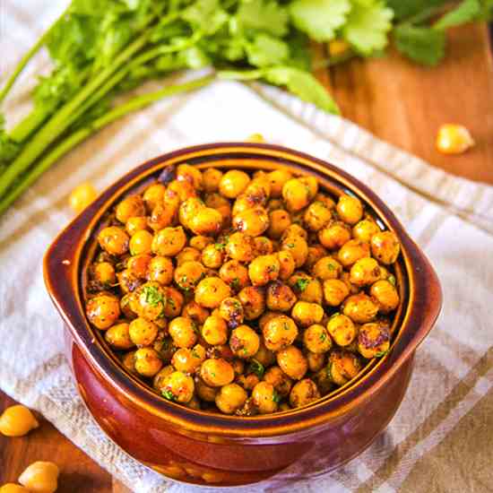 Ras el Hanout Roasted Chickpeas 