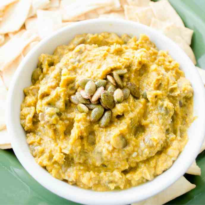 Homemade Pumpkin Hummus
