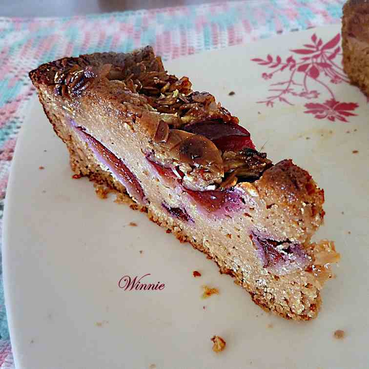 Plum-cake with date-syrup