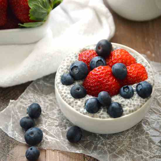 Vanilla Chia Seed Pudding