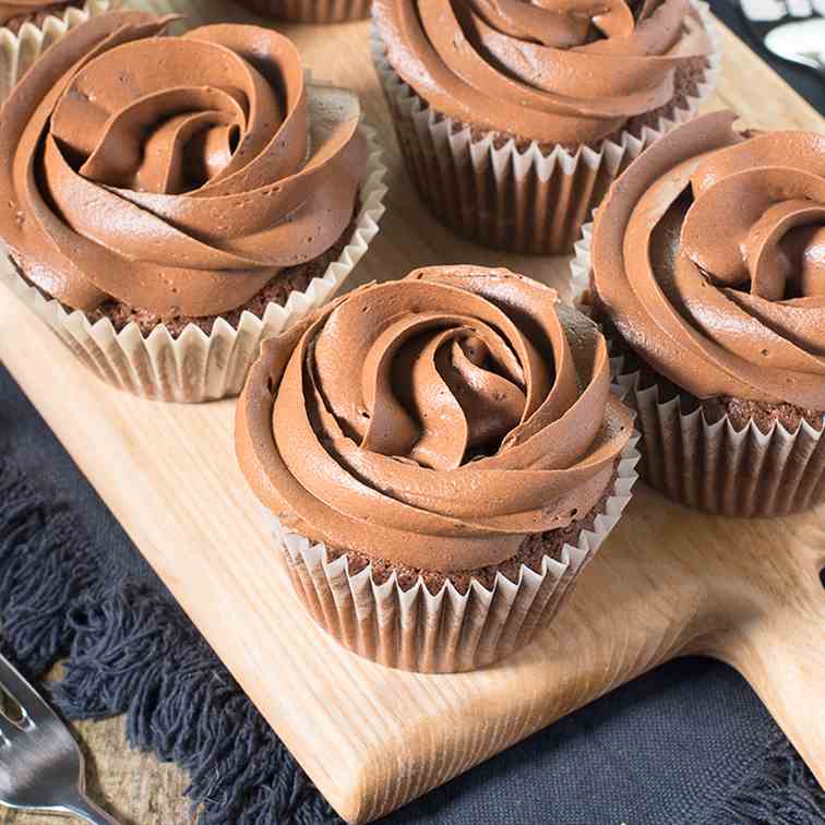 Easy Chocolate Cupcakes