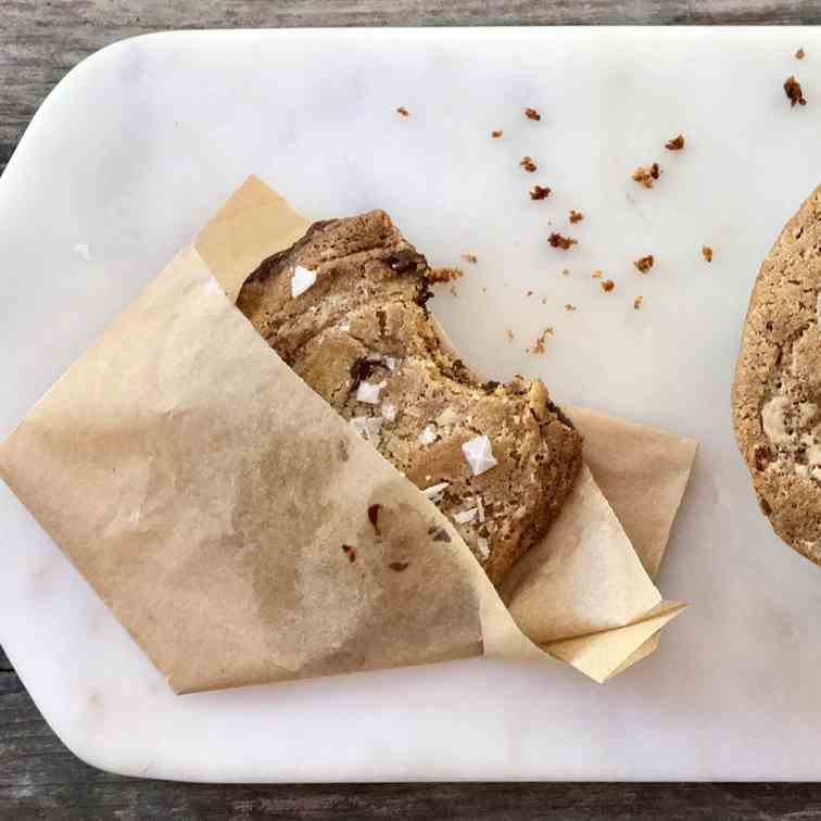 Crispy Halvah - Chocolate Chunk Cookies 