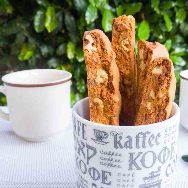 Maple Walnut Biscotti