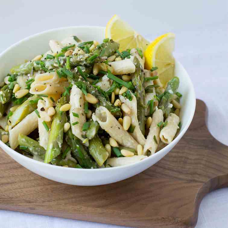 Asparagus, Goat Cheese & Lemon Pasta