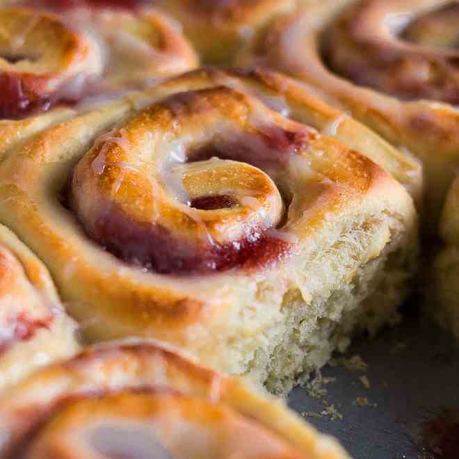 Bakewell Sweet Rolls