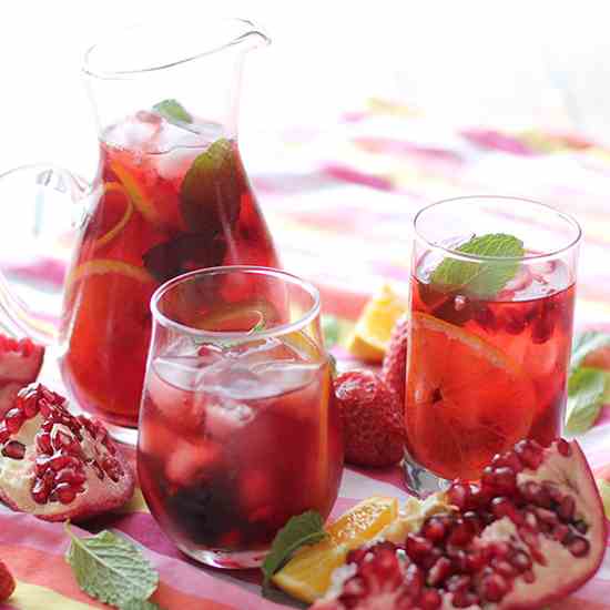 Pomegranate Iced Tea