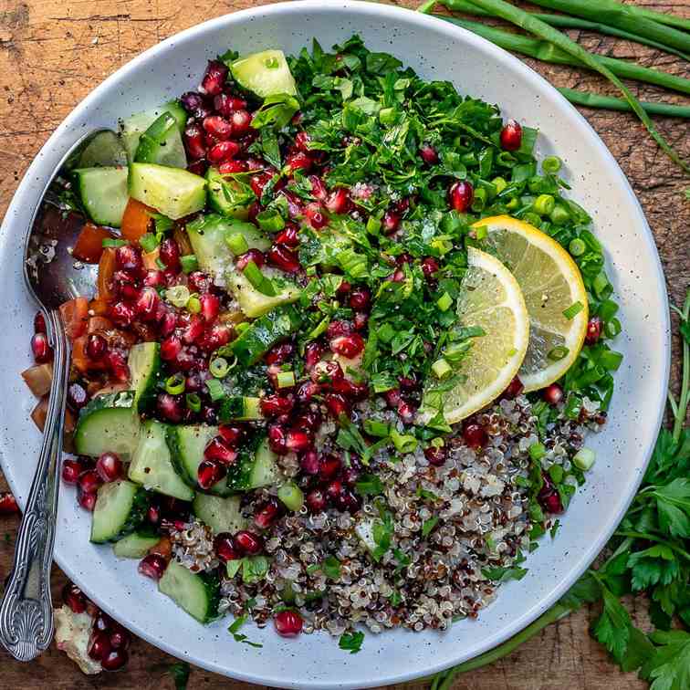 Easy Quinoa Tabbouleh Salad