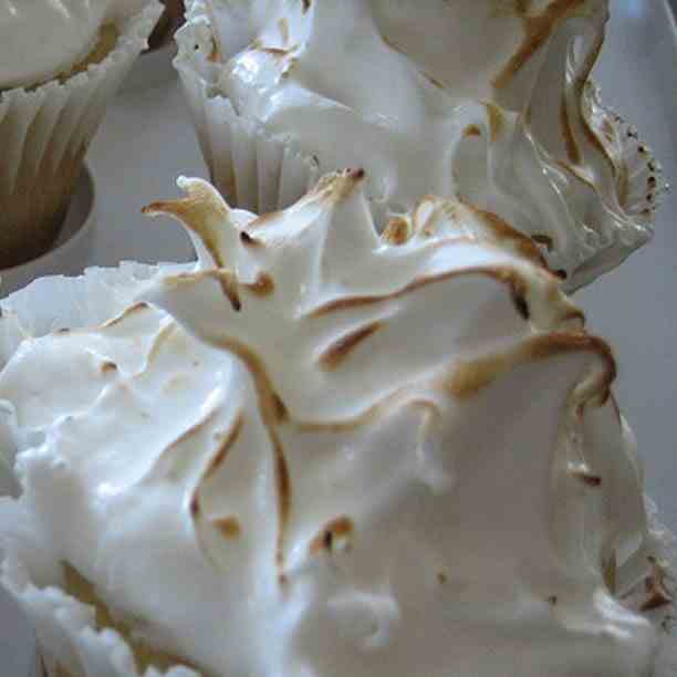 Lemon Meringue Pie Cupcakes