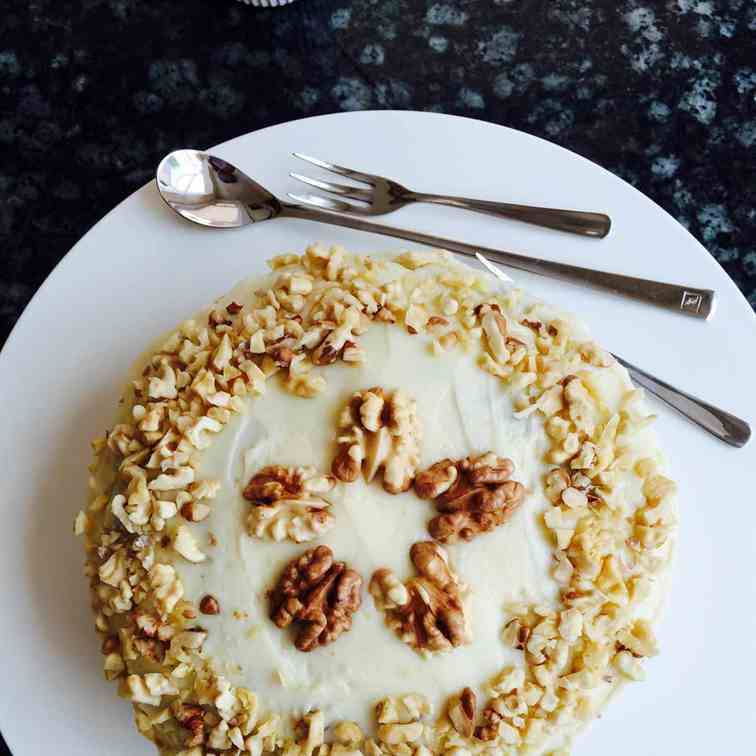 Carrot, chia seeds and ginger cake