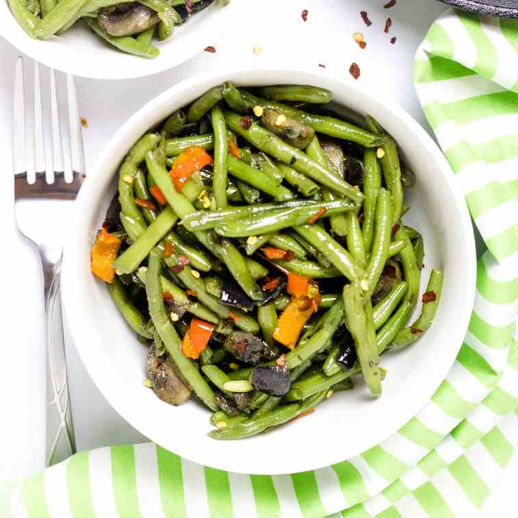 Sauteed Green Beans and Mushrooms