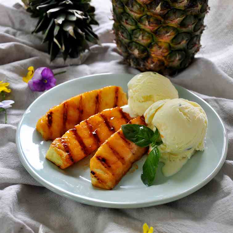 Honey Sriracha Pineapple - Ice Cream