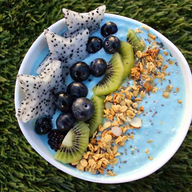 Blue Majik Summer Smoothie Bowl