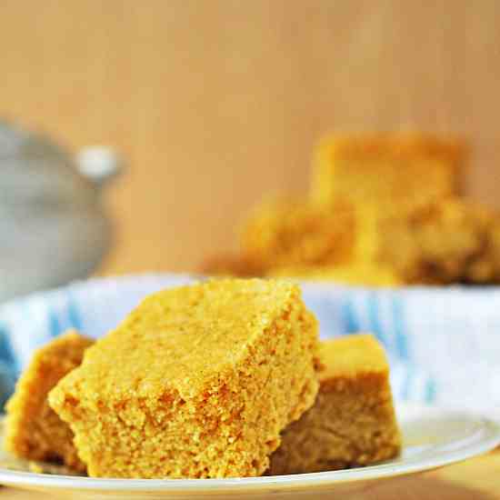 Cornbread (Gluten-free, Vegan)