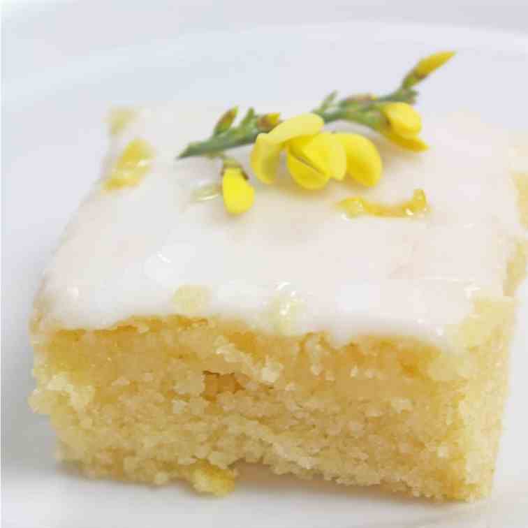 Vegan Lemon Drizzle Cake