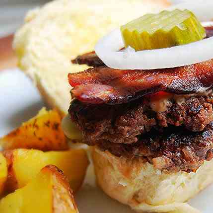 Bacon & Cheese Smashburger Sliders 