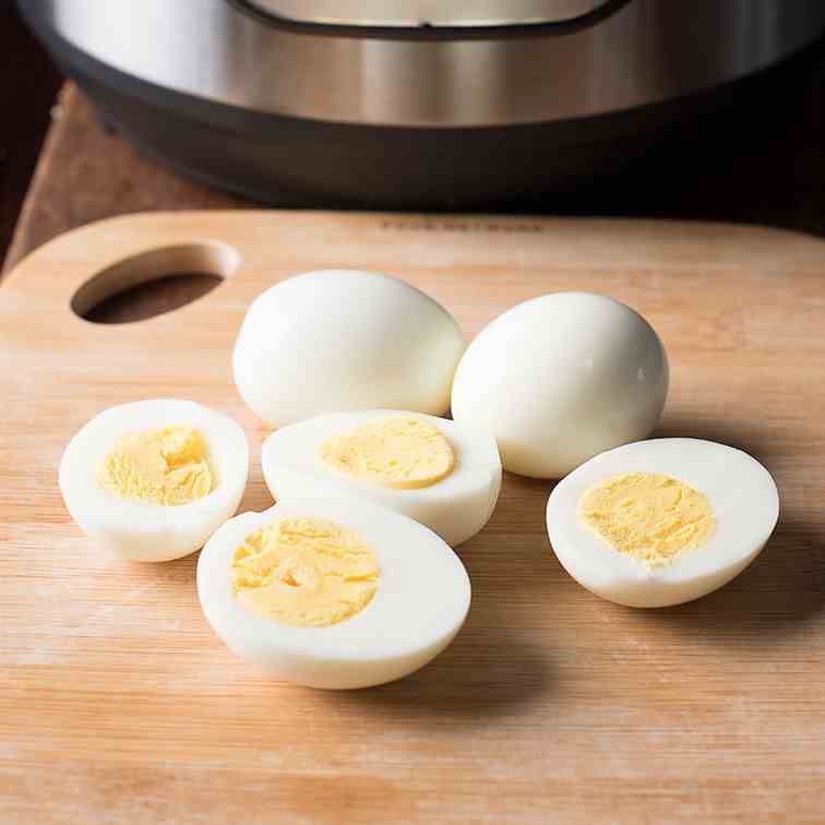 Instant Pot Hard Boiled Eggs