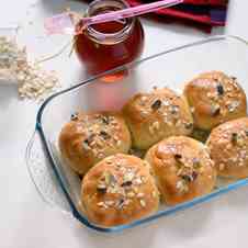 Oats And Honey Bread