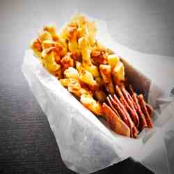 Garlicky Herb and Cheese Straws