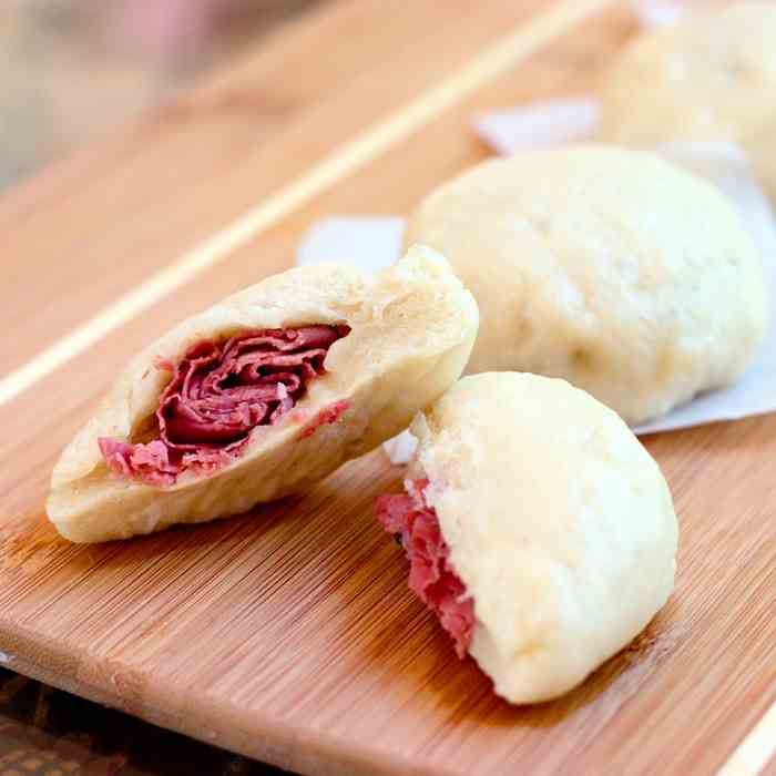 Pastrami Filled Chinese Steam Buns
