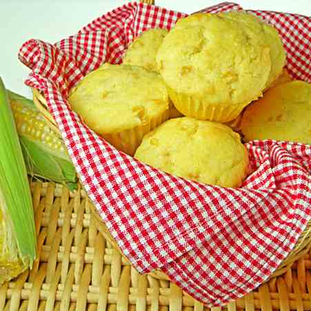 Easy Whole Kernel Cornbread Muffins